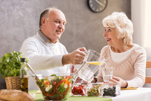 Cooking Classes for the Elderly: Discover Your Taste and Health!